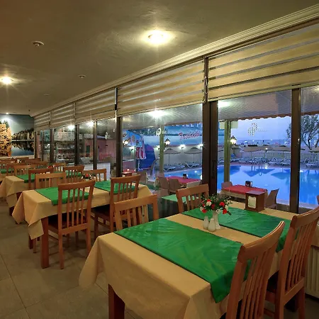 Palmera 3* Sarimsakli